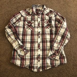 Buckle Reclaim Men’s Athletic Fit Button Up
